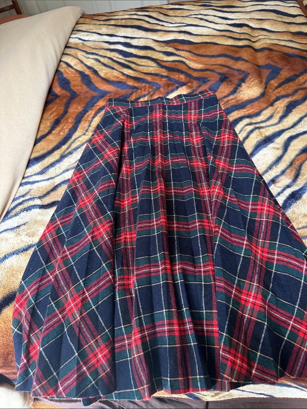 Pleated Tartan Midi Skirt - Navy & Red